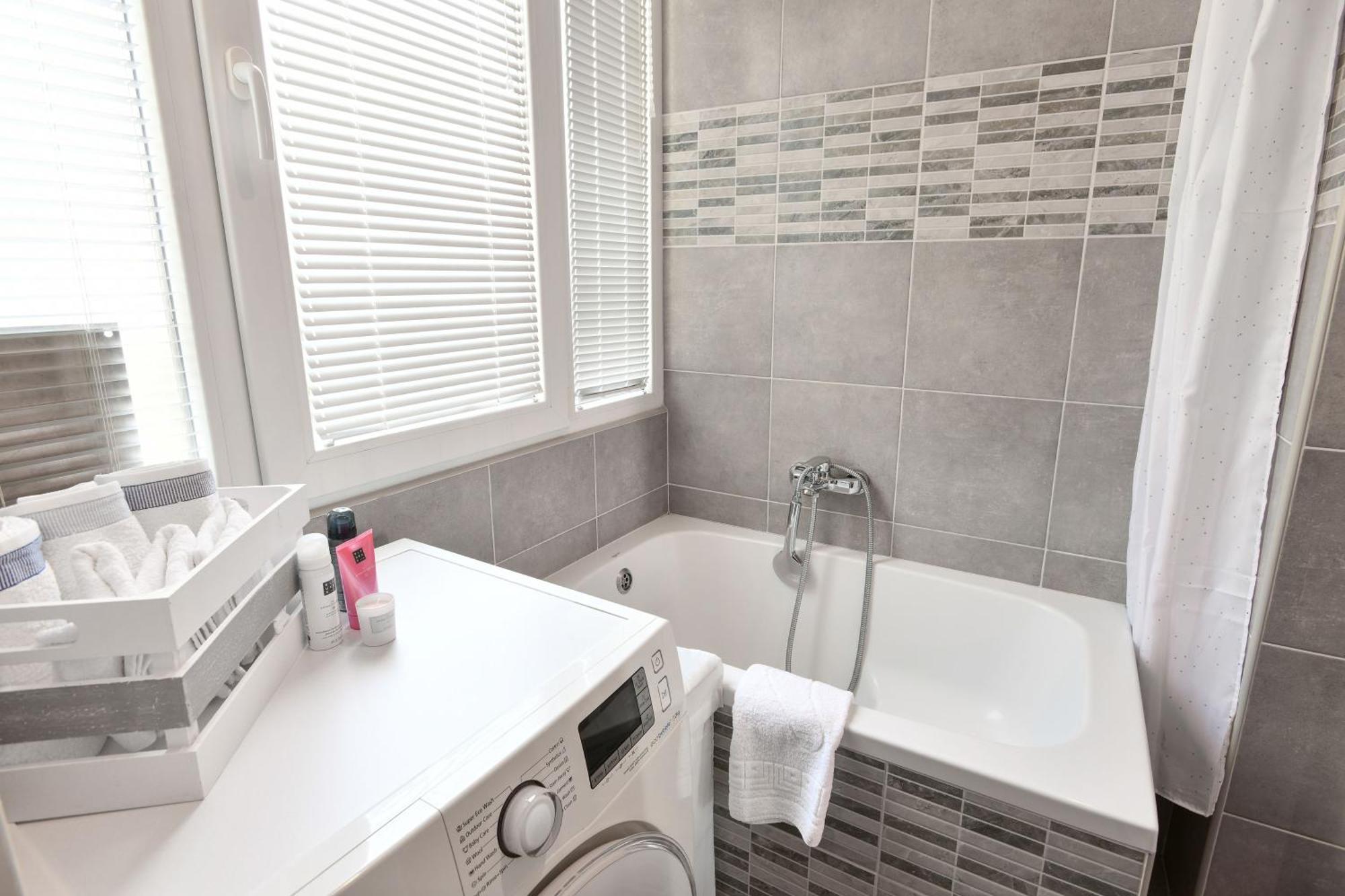 Apartment Sea Sun View Рієка Екстер'єр фото